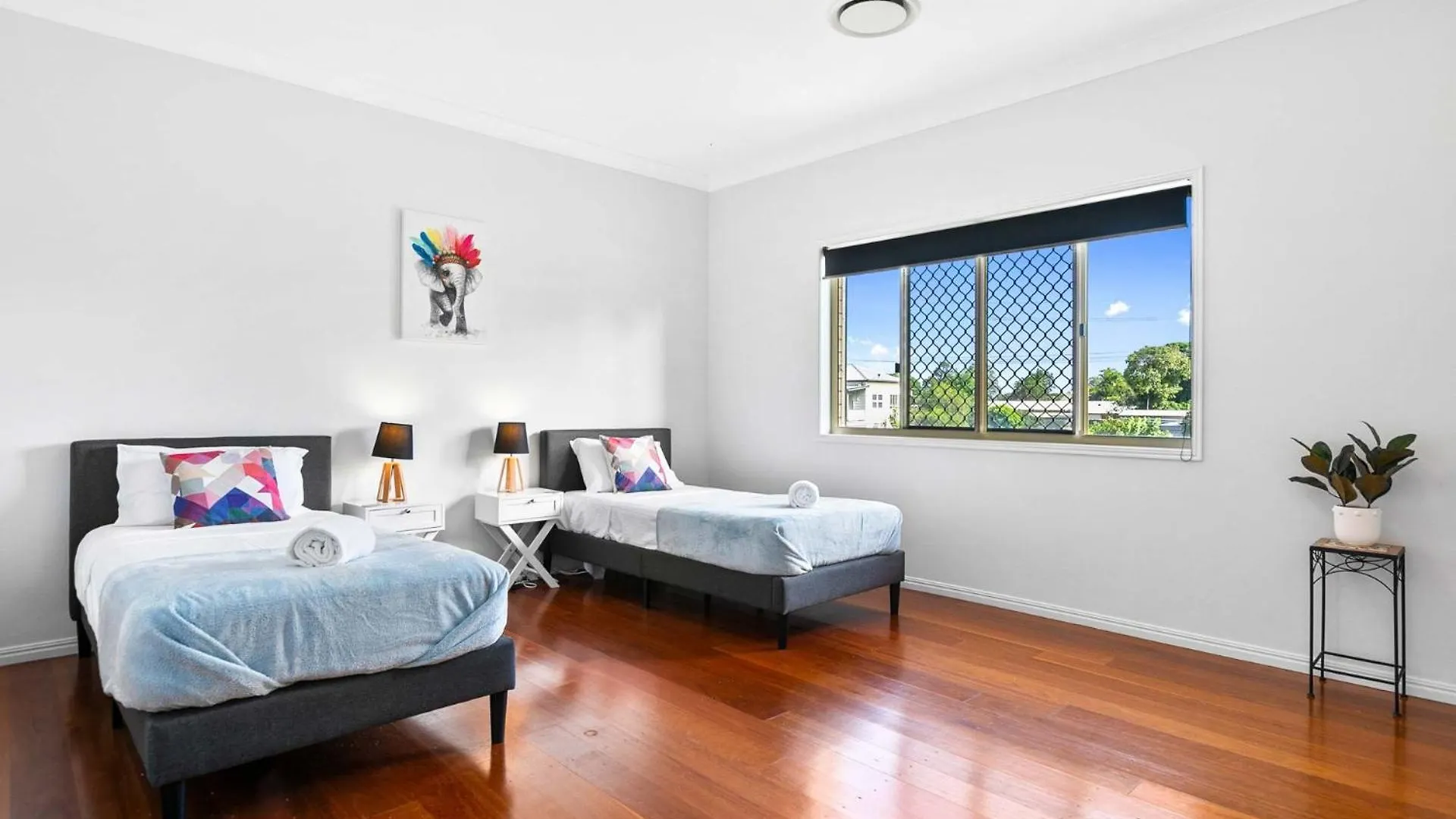 Coastal Bliss 6 Bedroom Burrum Heads Austrálie