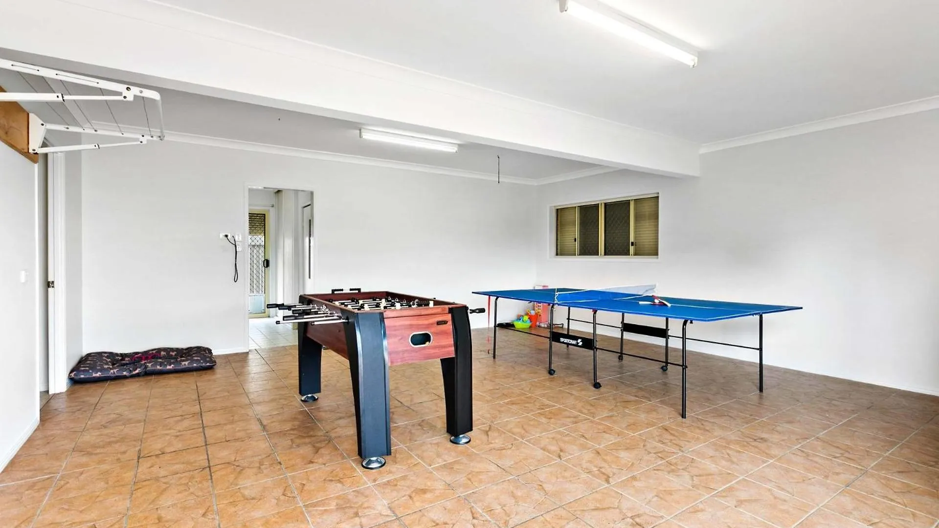 Coastal Bliss 6 Bedroom Burrum Heads 0*,