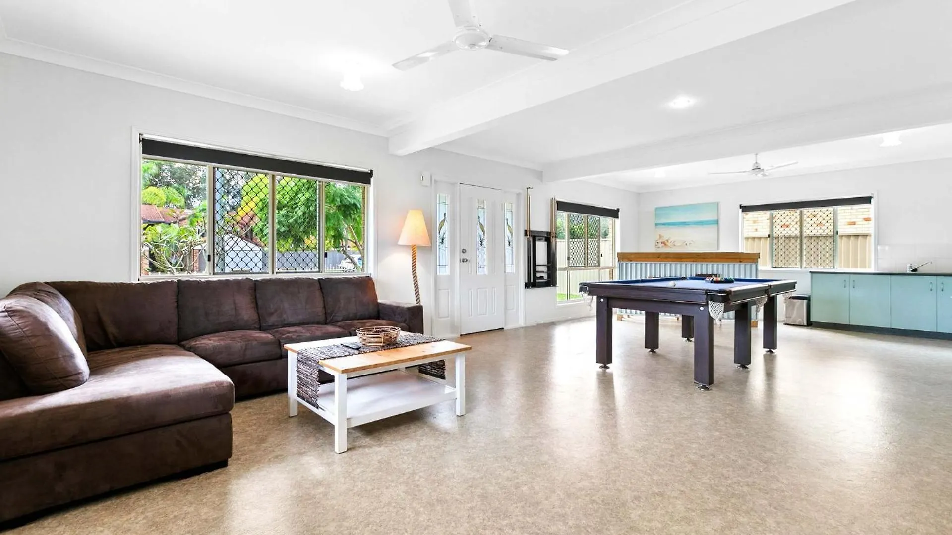 Coastal Bliss 6 Bedroom Burrum Heads